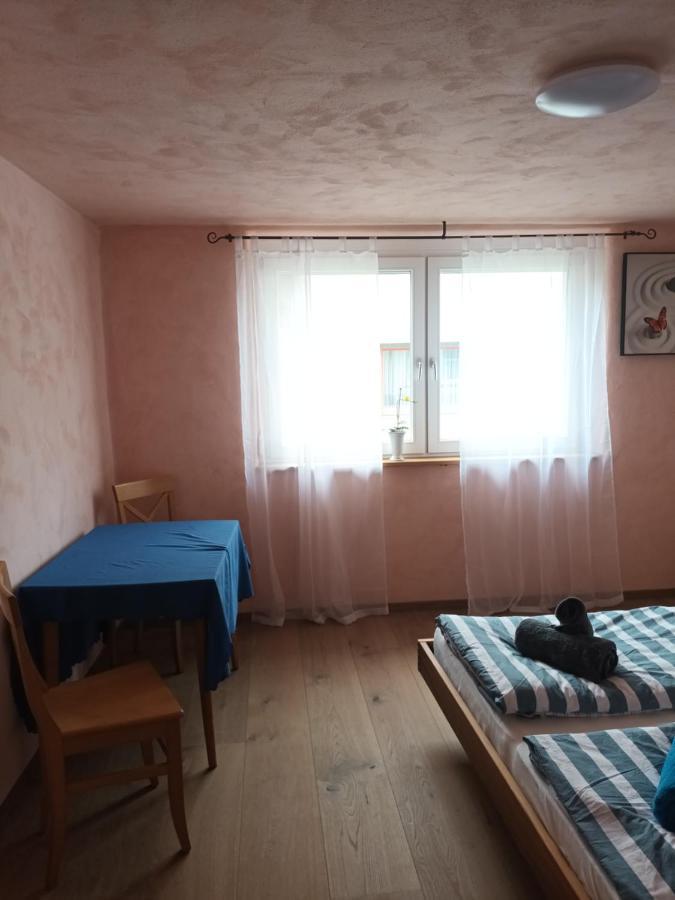 Musik Und Theater Gasthof Roessle - Rooms For Angels Burladingen Zewnętrze zdjęcie